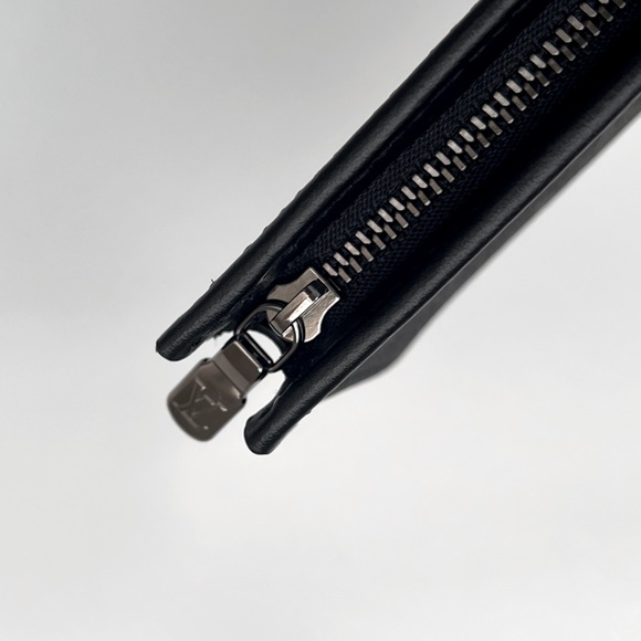 🔥LOUIS VUITTON Key Pouch Voyage - Picture 6 of 10